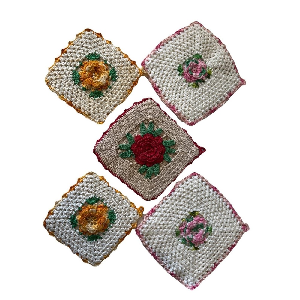 VTG Lot 5 Cotton Hand Crocheted  Flower Potholder Hot Pad Rose Trivet Doily